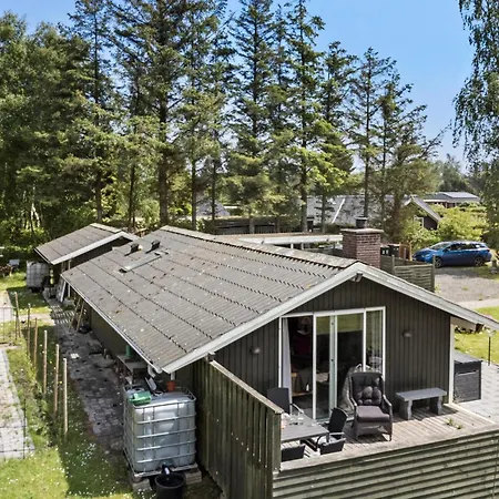 3 Bedroom Pet Friendly In Vaeggerlose *