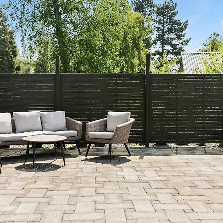 펜션 3 Bedroom Beautiful In Vaeggerlose Bøtø By